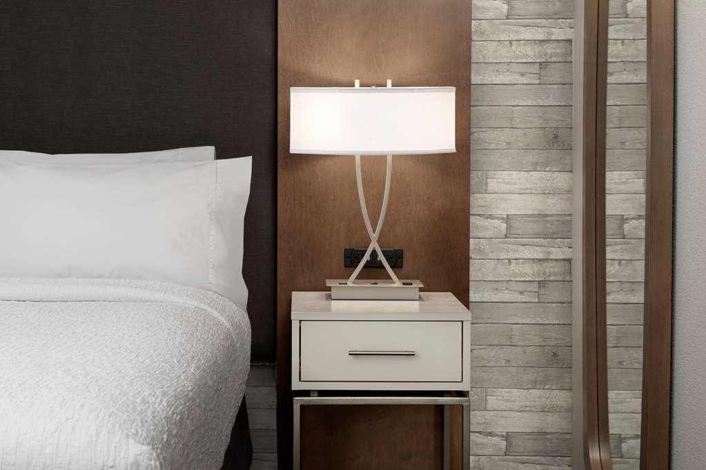 Homewood Suites By Hilton Louisville Airport الغرفة الصورة