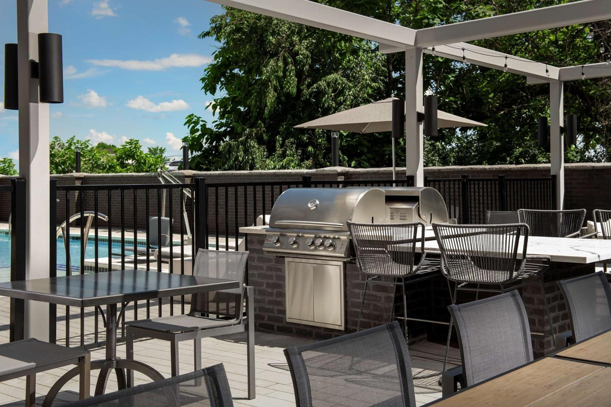 Homewood Suites By Hilton Louisville Airport المظهر الخارجي الصورة